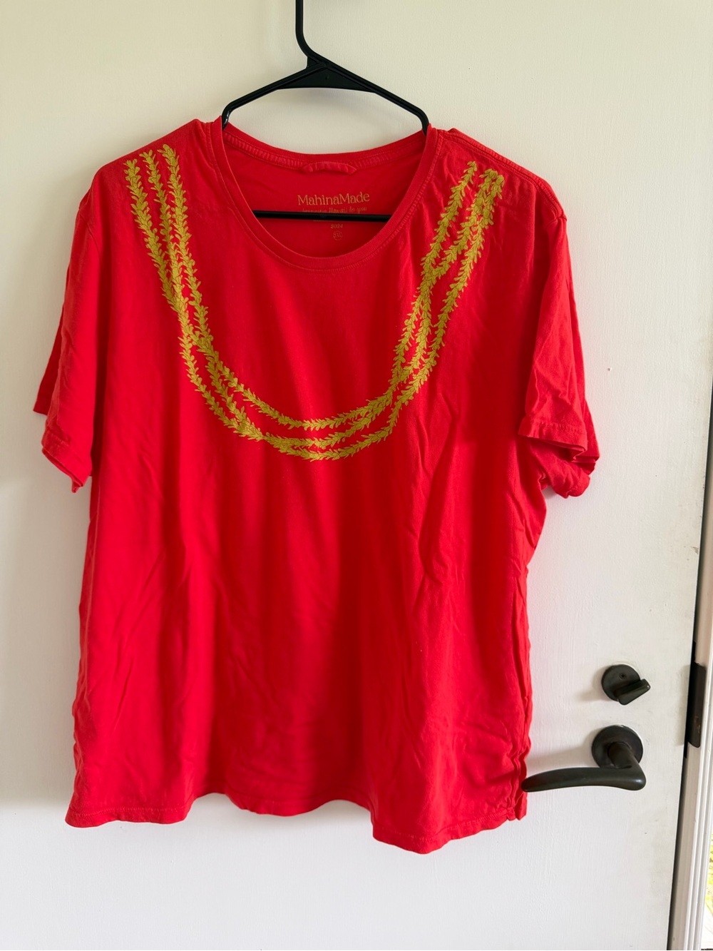Mahina Made lei print shirt Hawaii lole